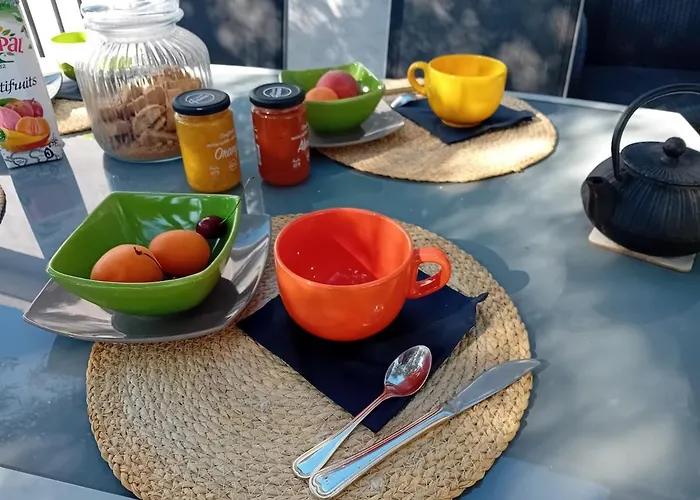 La Maison Sous Les Oliviers Casa D'iloa Hébergement de vacances