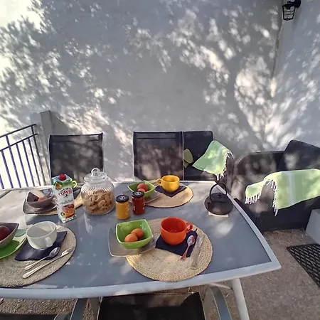 La Maison Sous Les Oliviers Casa D'iloa Vakantiehuis *